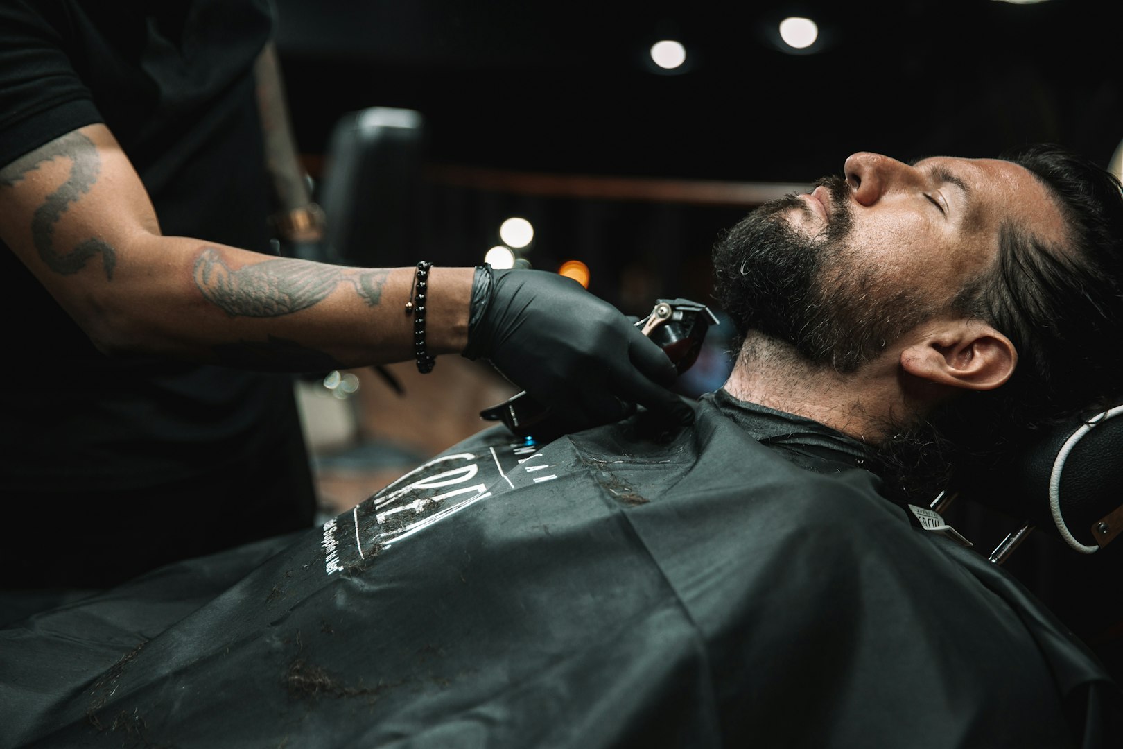 beard stylist near me